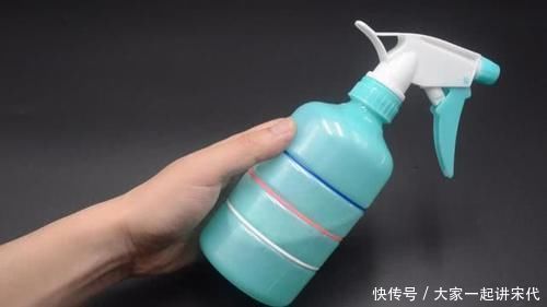 花露水和食盐放在一起,作用真厉害,知道的人不多,看完涨知识了