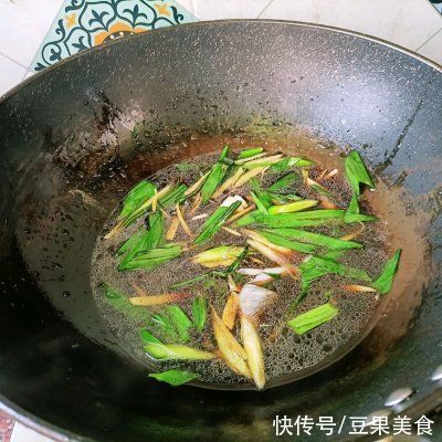 这道豆豉鲮鱼比米其林大厨做的还好吃