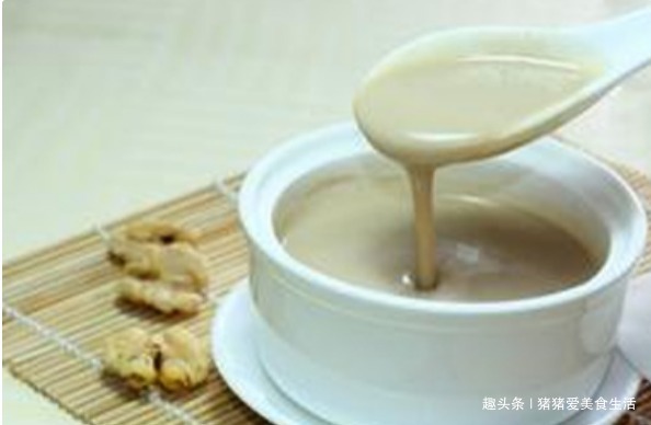 它比豆浆好喝,比牛奶营养,早餐来一杯,对大脑发育有好处