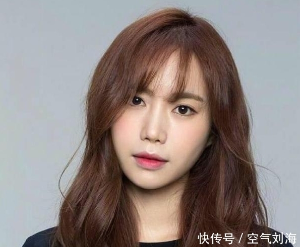 春节染什么颜色有气质又显皮肤白?头顶较高适合什么发型?