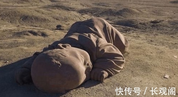婴儿|世界上最重最大的“婴儿”,常年生活在沙漠里,竟然是她的孩子