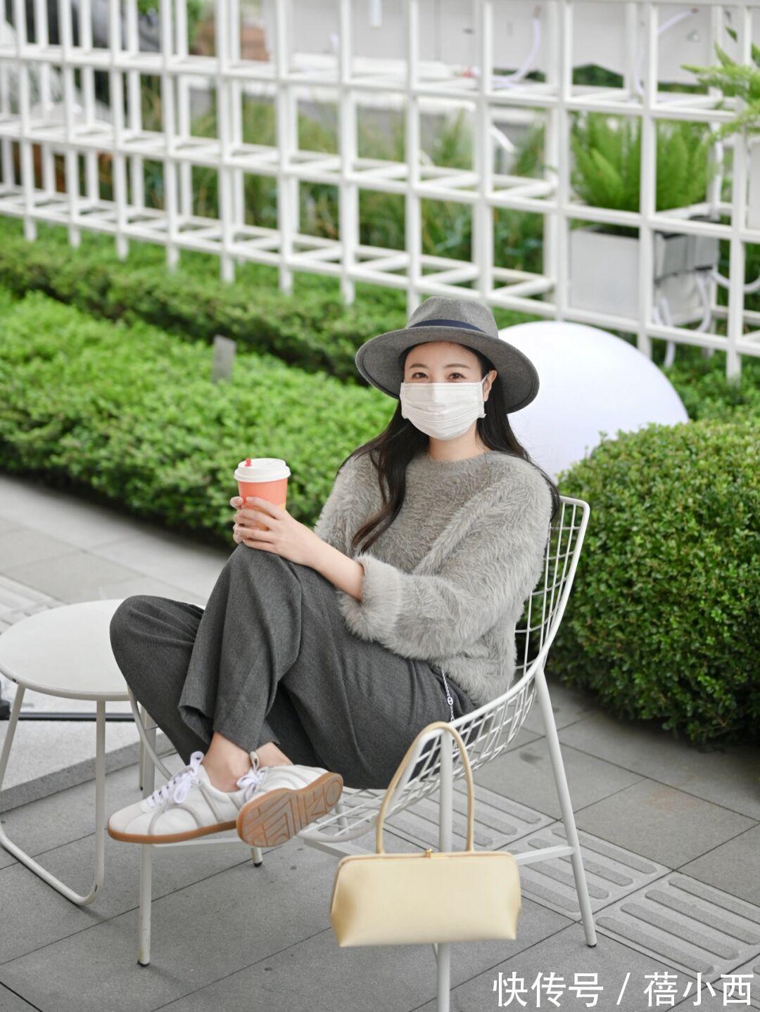 春天 毛衣真是春天必备单品,实用又舒适,搭配好再也不用担心穿衣难