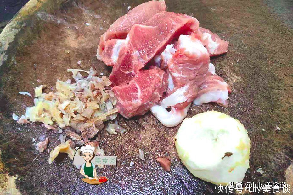 鱿鱼干|夏天多给孩子做这蒸菜吃，营养高蛋白，蒸10分钟就好，鲜嫩好消化