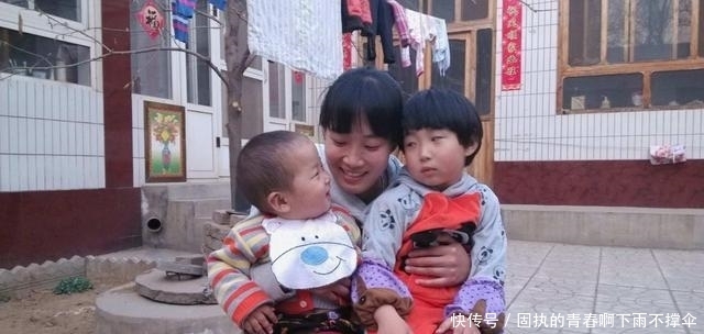 年后|兄妹俩一个天天午睡,一个从不午睡,3年后的差距很明显