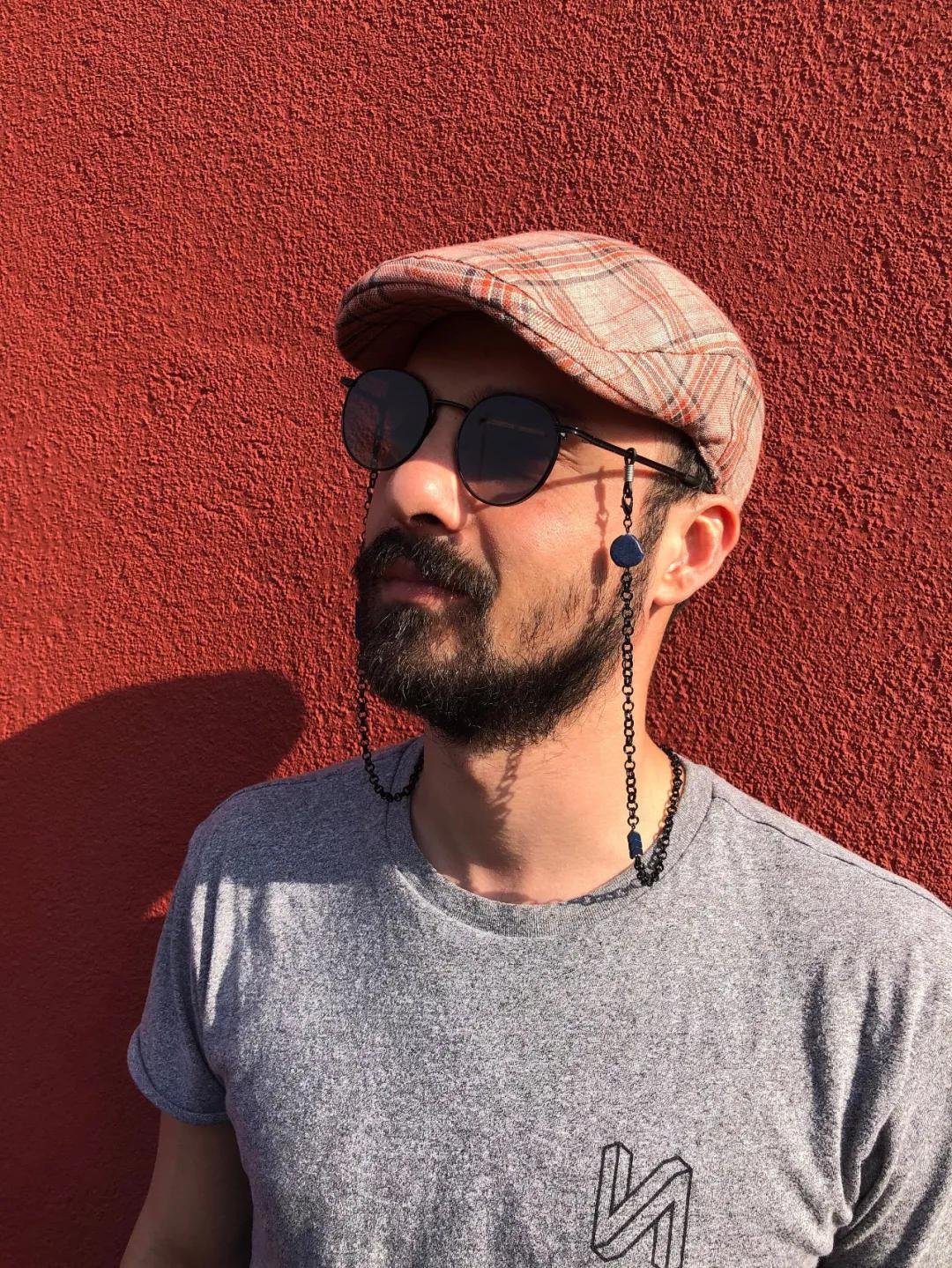 内心精致的男人，连配饰也要讲究一番