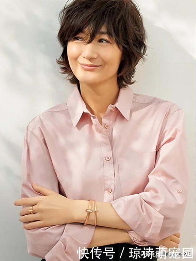 下半身 看了“日本主妇”的穿搭才明白:原来50岁后竟也可以不做老阿姨