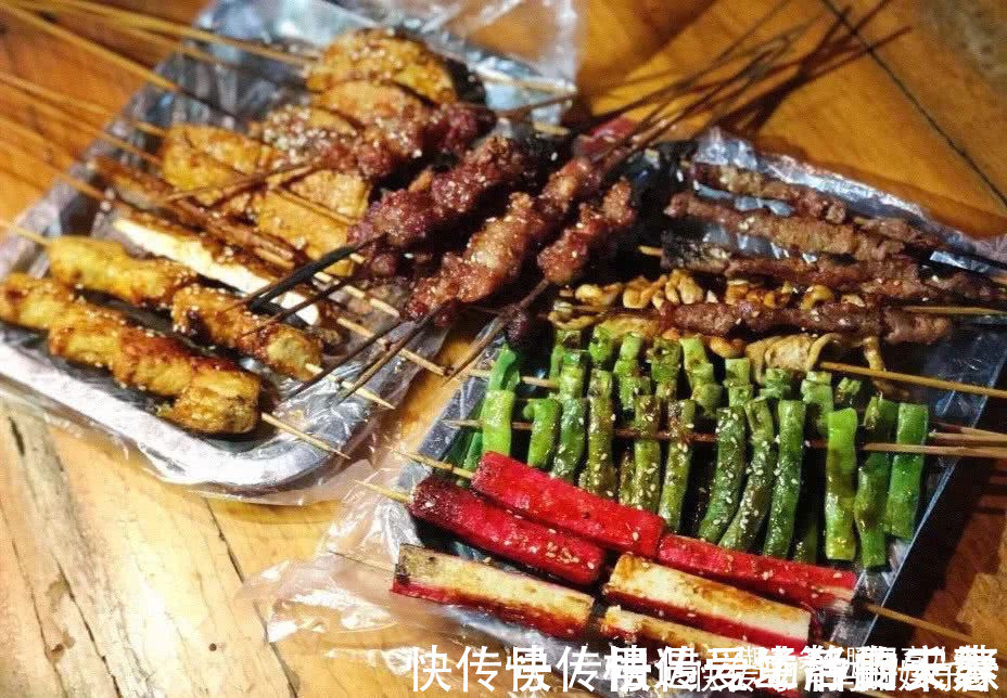 添加剂|以下5种食物,孩子再馋父母最好也别买,医生从不给孩子买来吃