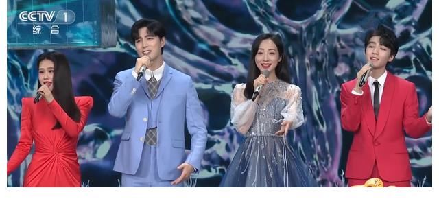 2022年春晚嘉賓選擇，觀眾提名兩位藝人，周深發(fā)展被看好