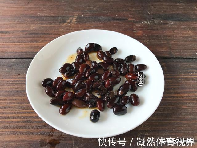 蒜蓉酱|因为贵,所以只敢久久吃一次,网友:以前常吃,现在也不敢多买