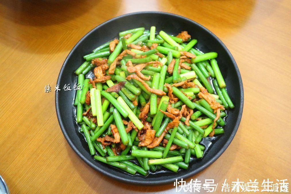 我家午餐，3个家常菜，朋友说伙食太好了，想来家蹭饭