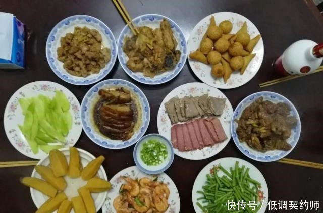 除夕,来自“中国搜索”家中的年夜饭