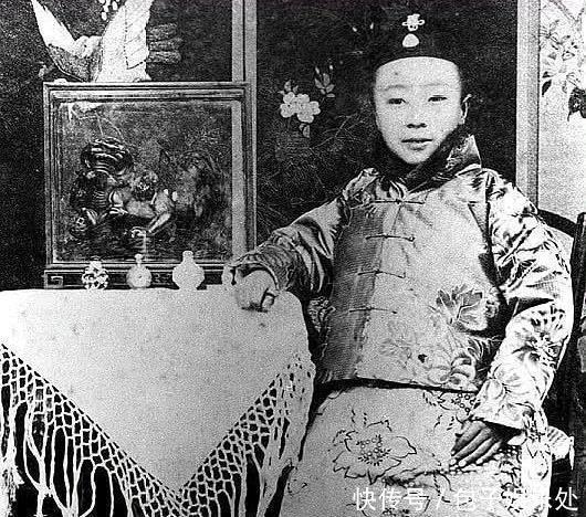 幼年|缘何生在帝王家溥仪幼年时的珍贵照片,一个眉清目秀的孩子!