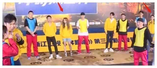 原來baby和《跑男》積怨已久?當年導演親自選的新人,發(fā)布會占據(jù)C位