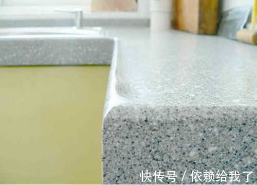 水条|橱柜台面万万要装这个东西,好多人嫌丑没装,住进去就知有多实用