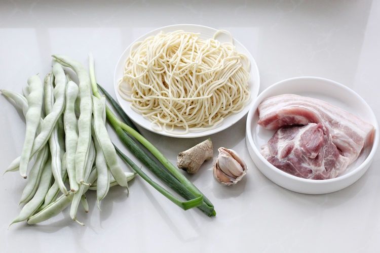 夏季|夏季不能错过的一碗面，省时省力，饭菜都有了，每次都要吃撑才罢