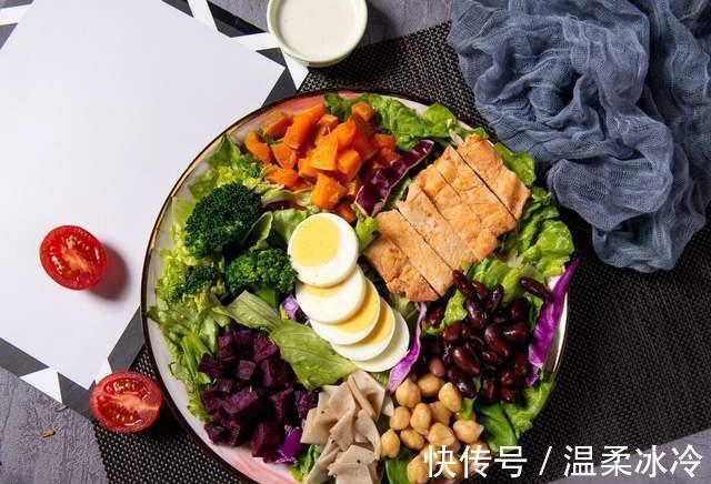 脂肪|小伙伴三个阶段瘦了40斤，这样的方式瘦下来能够长期保持