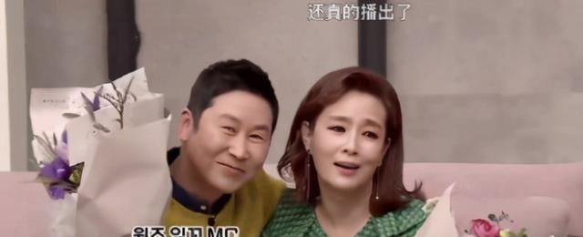 韩综|韩综《我们离婚了》开播,离婚明星夫妻再次重聚,网友:想看双宋