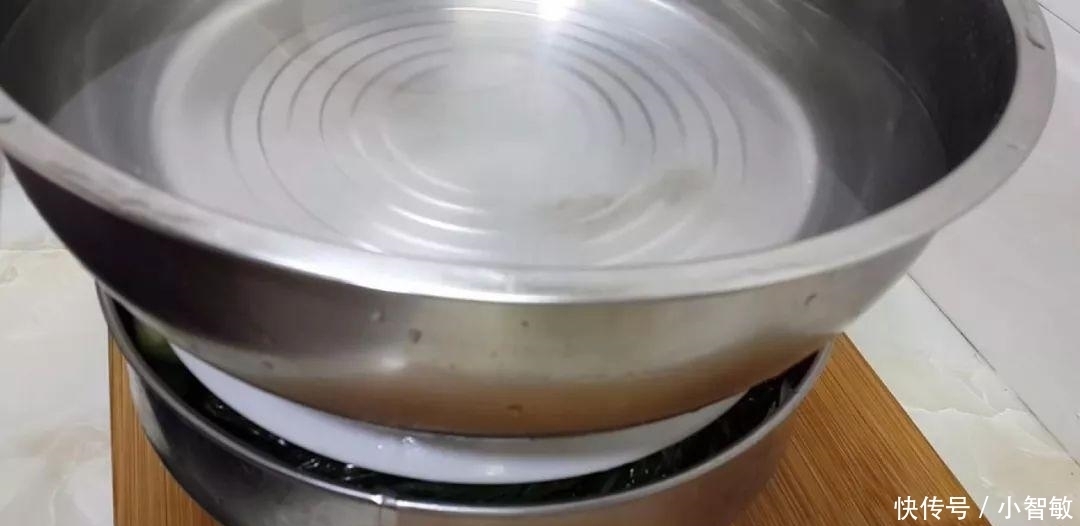 黄瓜这样做, 教你在家秘制风味腌黄瓜, 清脆爽口, 吃半年都不会坏