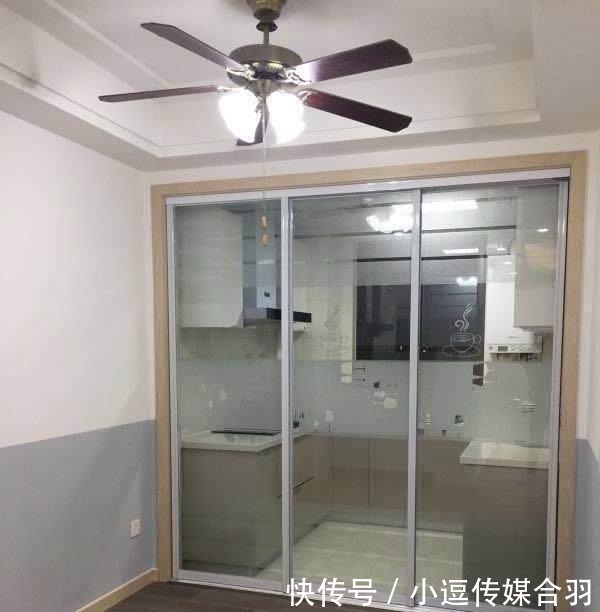 邻居|老公只是在飘窗打了一圈柜子，引得小区邻居一致好评，太意外了