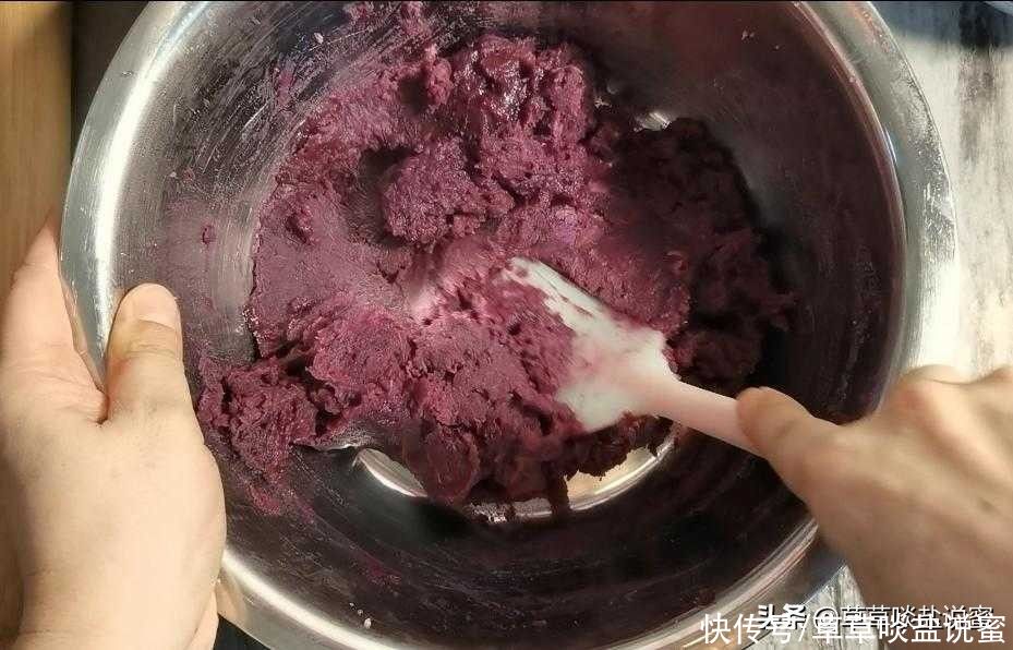 无色素|比鲜芋仙还实在的芋圆，纯天然无色素，芋香浓郁，配方比例很详细