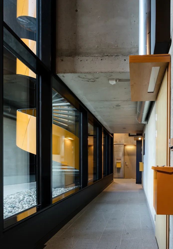 努维尔|有里又有面,千变万化的油罐筒仓