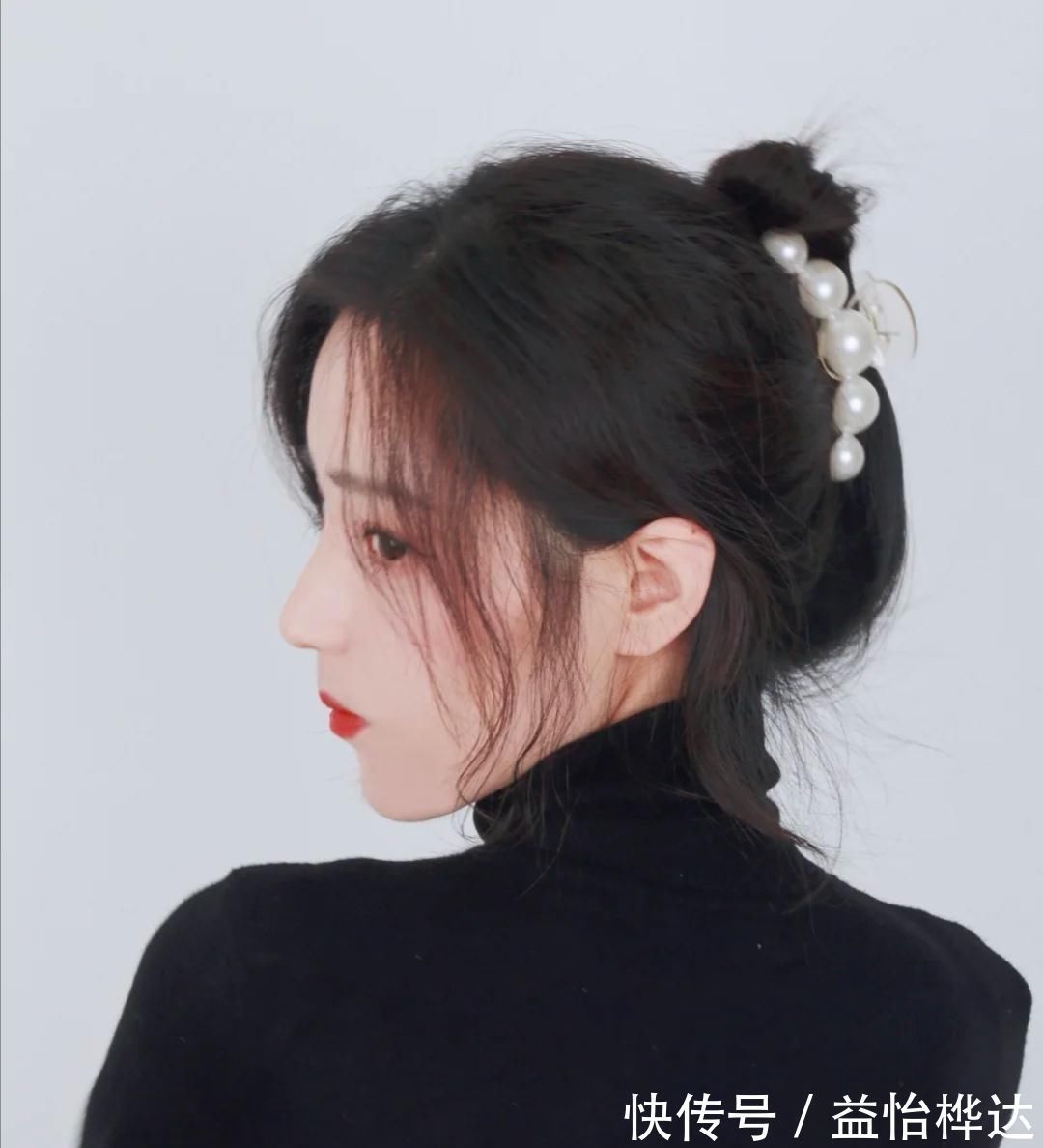 头发|别再披头散发了,今年流行这些“盘发”,优雅精致又时尚