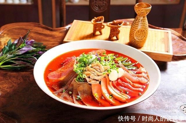 火锅底料|火锅和冒菜有什么区别没弄清楚之前别乱下馆子,不然容易闹笑话