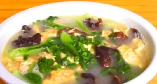 木耳|补充优质蛋白质提高记忆力,营养美味又解馋,经常喝的人一看就懂