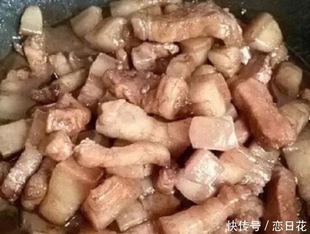 红烧肉万万不能直接焯水，“这一步”不能忽略，不然肉吃起来很柴