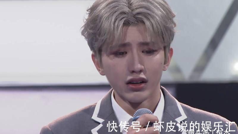 再也不會有下一個蔡徐坤了，他付出了代價，也得到了糖果