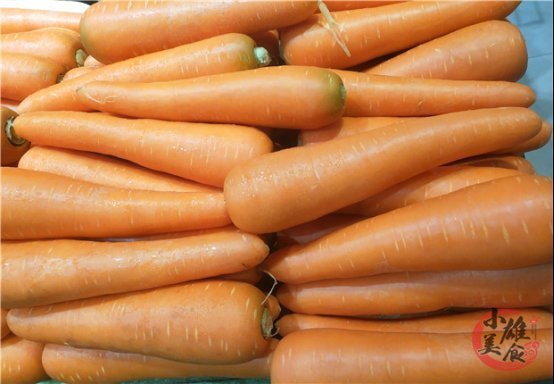 中年|终于知道,超市的胡萝卜为啥干净光滑,现在清楚还不晚,别再买错