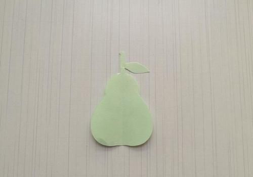  学会|幼儿手工，孩子能学会的简单的剪纸鸭梨教程