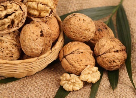 鞣酸|吃完核桃后要当心,切忌碰此物,有很多人不清楚,值得分享给家人