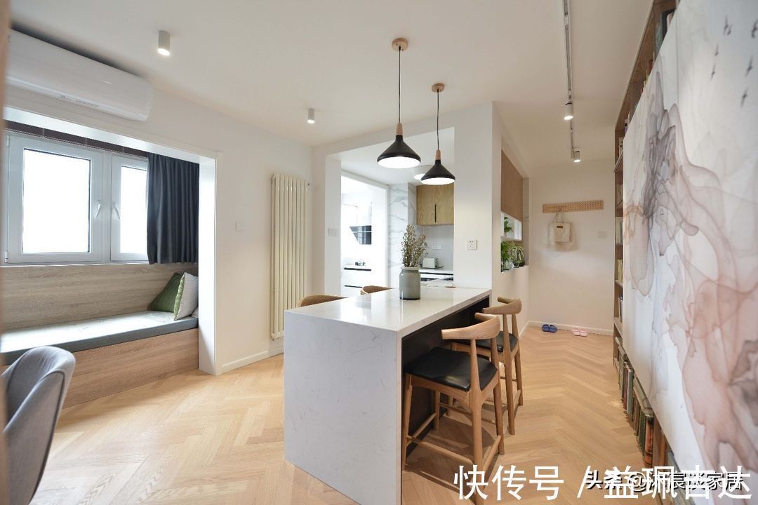 走廊|夫妻俩买下“渣”户型，改造后让人惊叹，拥有超强收纳，还很好看