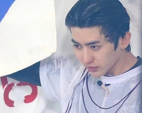 青你2收官后，蔡徐坤录综艺，Lisa女团回归，JONYJ让人意外