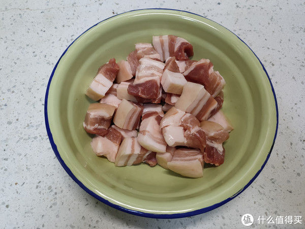 红烧肉,记住“2不放2窍门”,肉香十足、软糯入味,不柴不油腻