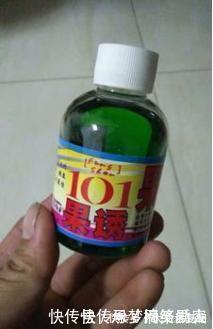 诱饵|农村小伙钓鱼就是狠,这样打窝,钓鱼钓到手发软