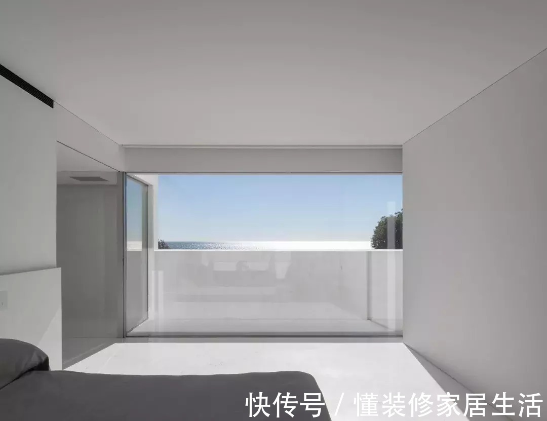 私密性|美爆了，极简主义别墅，真走心