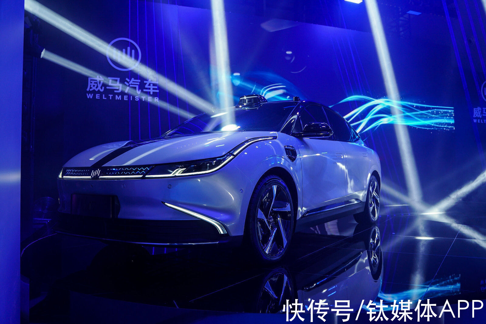 沈晖|智能汽车“内卷”加剧，车企之间到底应该比拼什么？