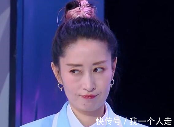 姐姐|快本刘敏涛再唱红色高跟鞋，表情管理又升级，姐姐实在太可爱了！