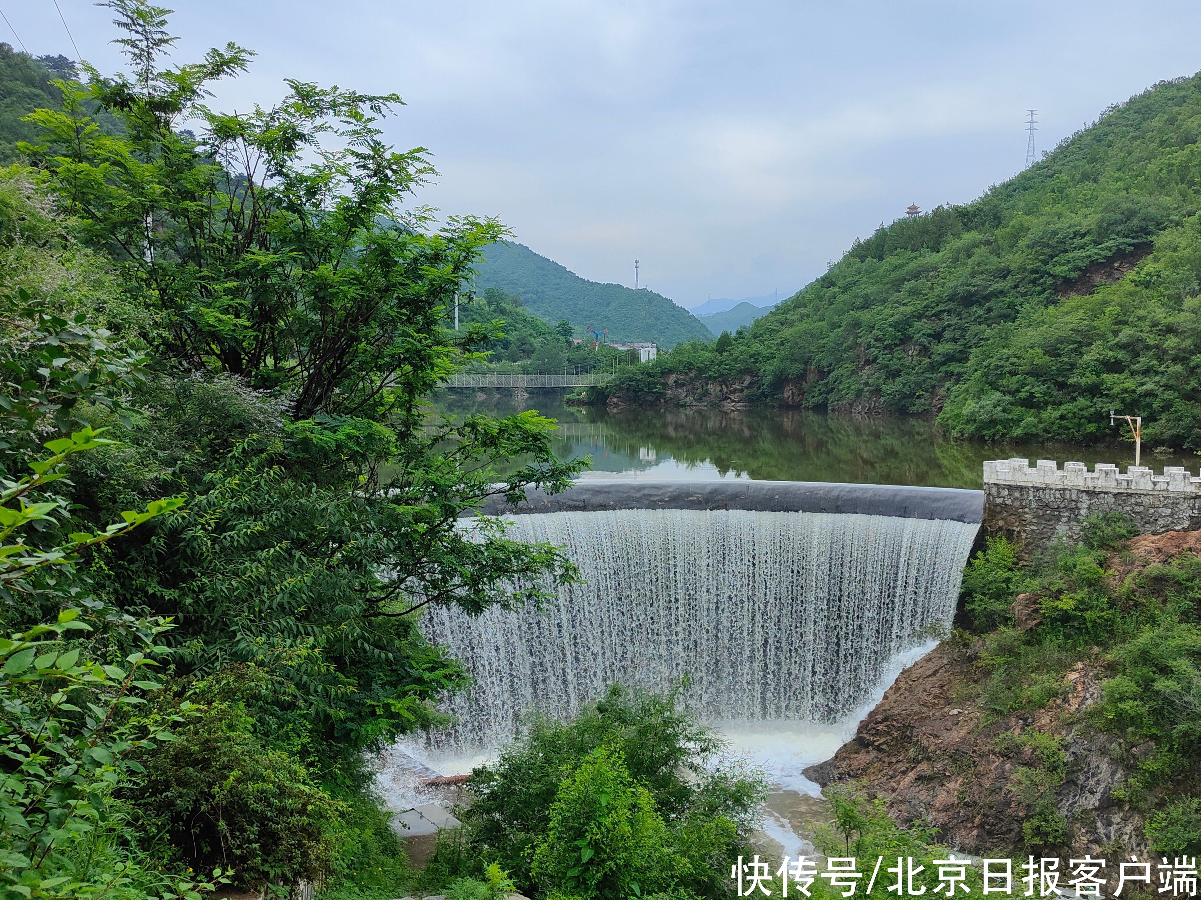 水幕|恍如仙境！怀柔汤河口镇银河沟水库大坝现飞瀑美景