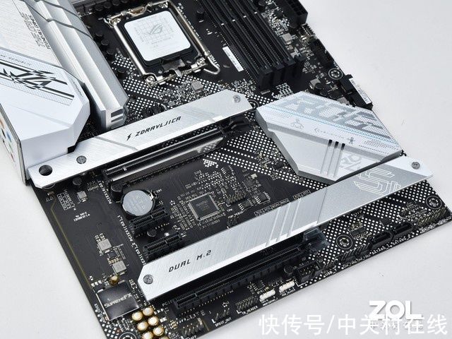 主板|新一代雪姬 华硕ROG STRIX B660-A GAMING WIFI D4吹雪主板图赏