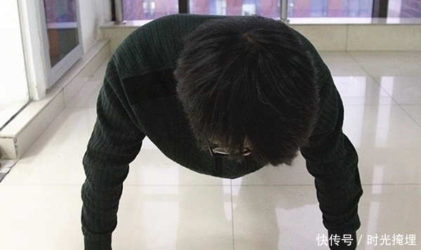 肺活量|每天坚持做45个俯卧撑,半年后,得到了什么?40岁男子告诉你