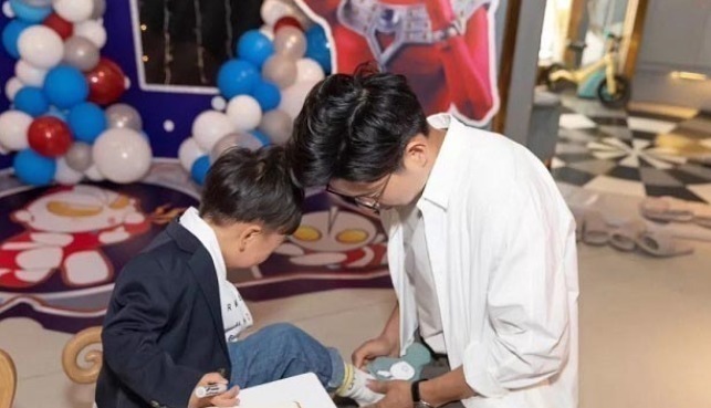 检查|小姑娘发烧不断,医生让检查微量元素,护士朋友这是骗钱的