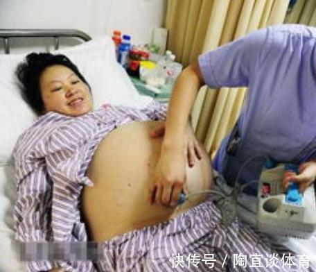 多胞胎|90后孕妈怀上4胞胎,顺利分娩后,宝宝性别令医生惊讶,全家欢喜