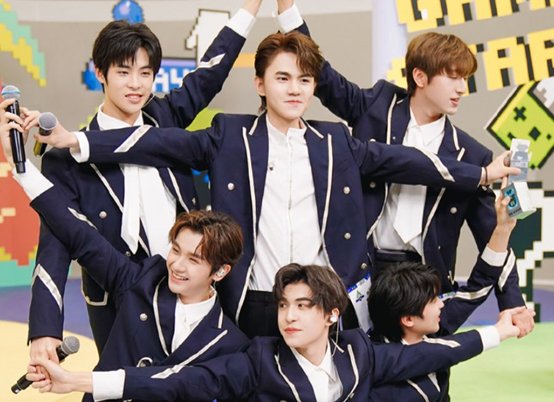 《创4》TOP12新榜单:和马挺进前三,周柯宇第12,第1名无争议