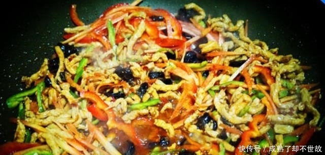 炒猪瘦肉时,牢记不要直接下锅炒,照着好方法做一次,肉不柴不腥