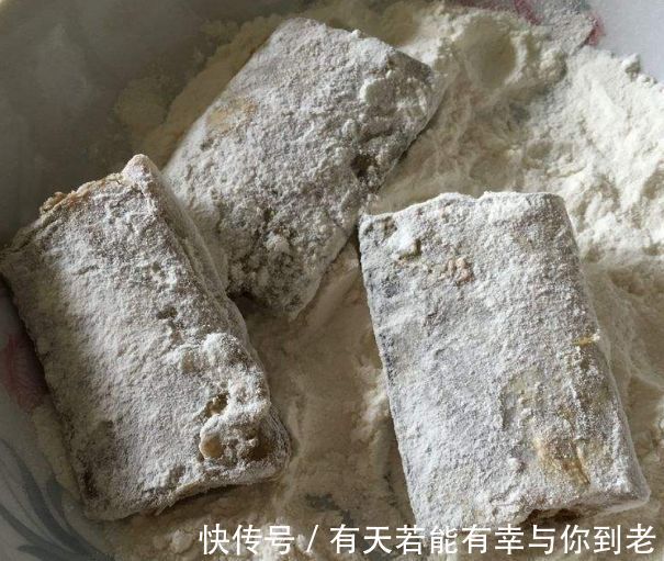 带鱼|煎带鱼时，别再裹面糊了，这么做才是正确方法，外酥里嫩