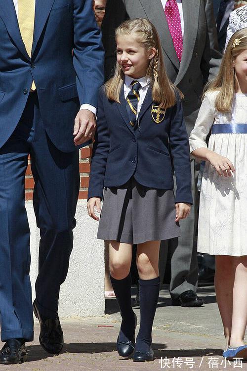 西班牙|真正的贵族穿衣真简约,看西班牙公主莱昂诺尔就懂了,高级又洋气