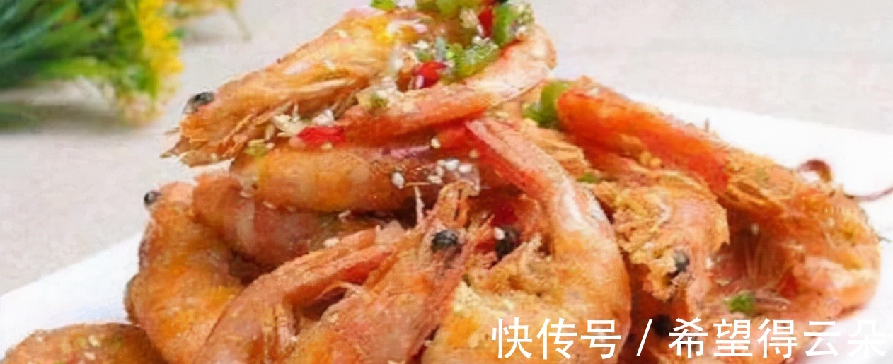 看着就诱人的美食，美味鲜香又下饭，改善下家里的伙食很不错！